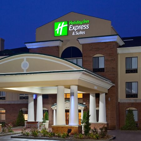 Holiday Inn Express Hotel & Suites Goshen, An Ihg Hotel Экстерьер фото